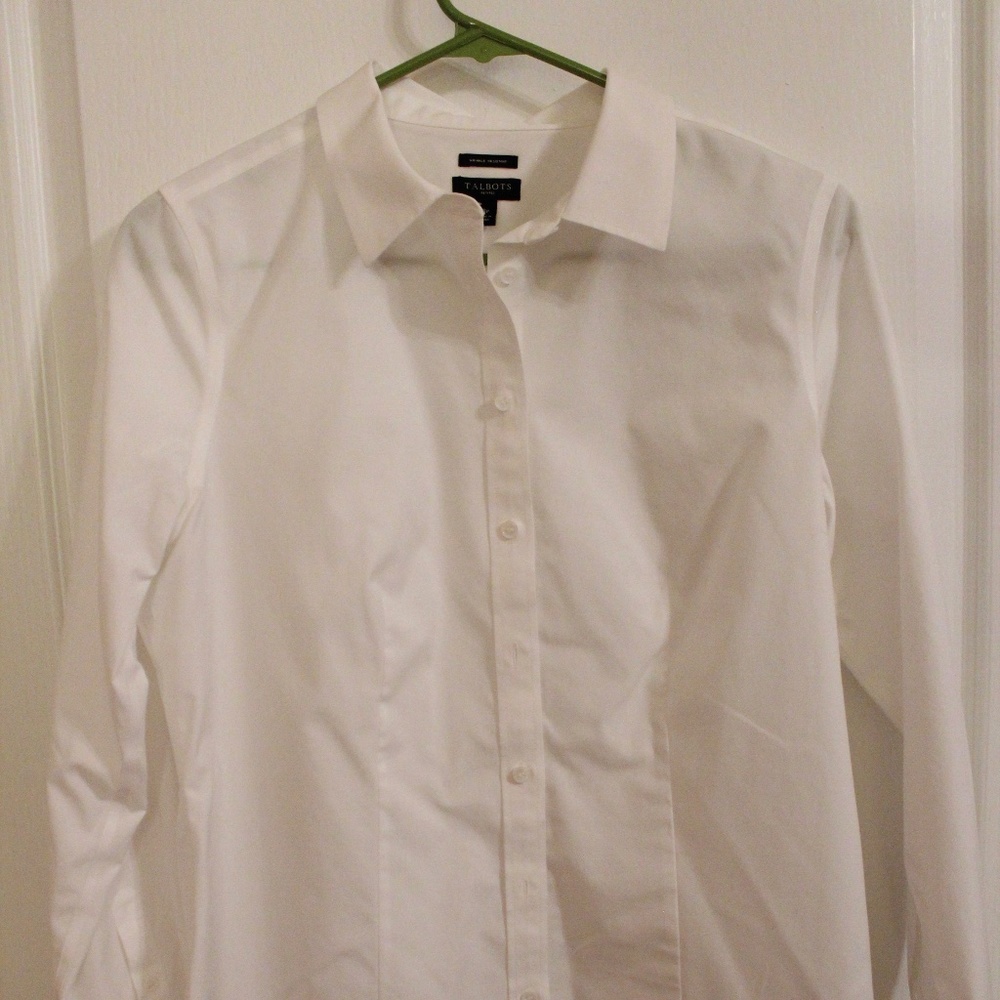White Talbots Wrinkle Resistant Dress Shirt Size 8P